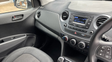 Hyundai i10 1.0 SE 5dr Petrol Hatchback
